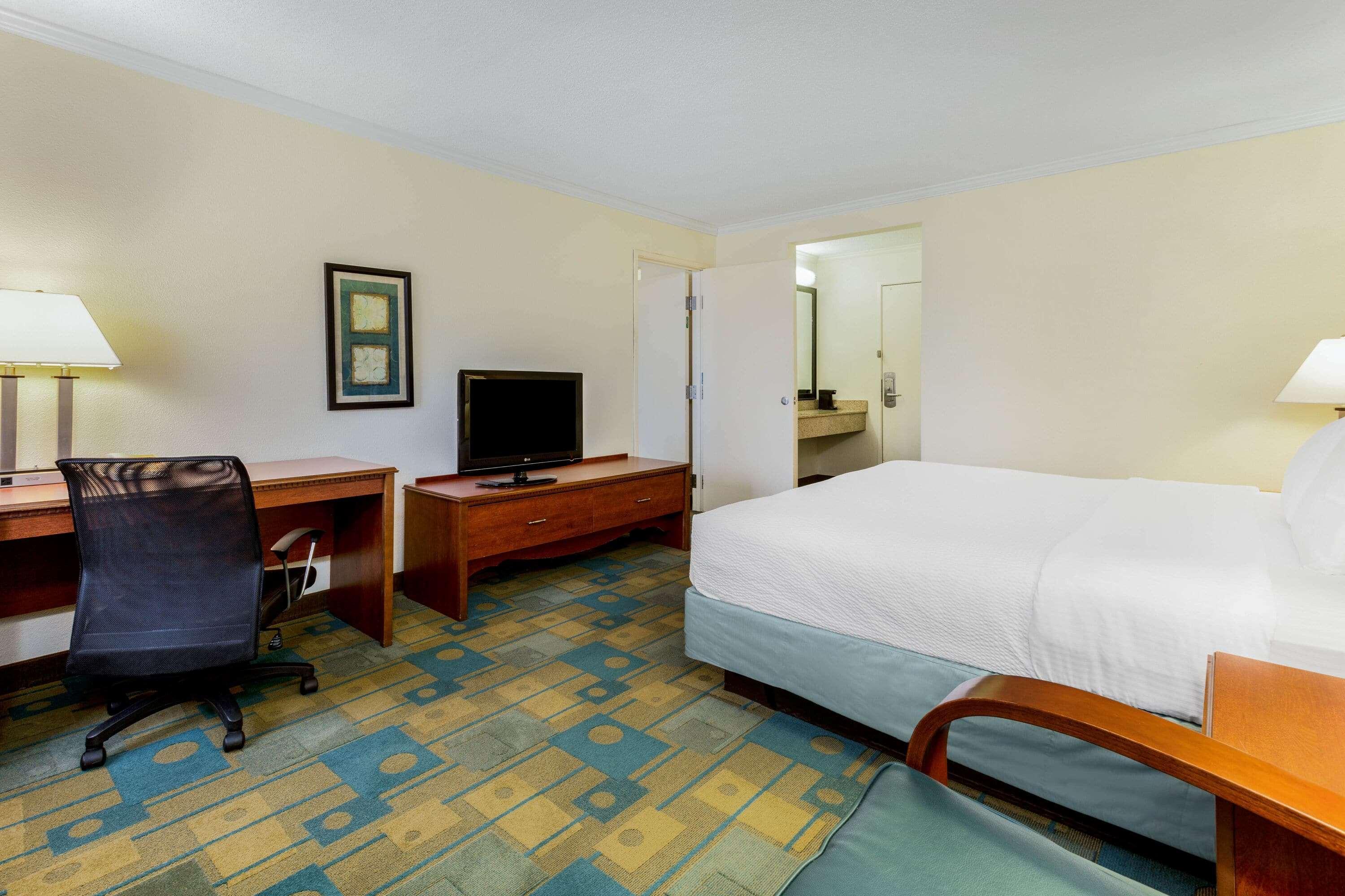La Quinta Inn By Wyndham Chicago Willowbrook Esterno foto
